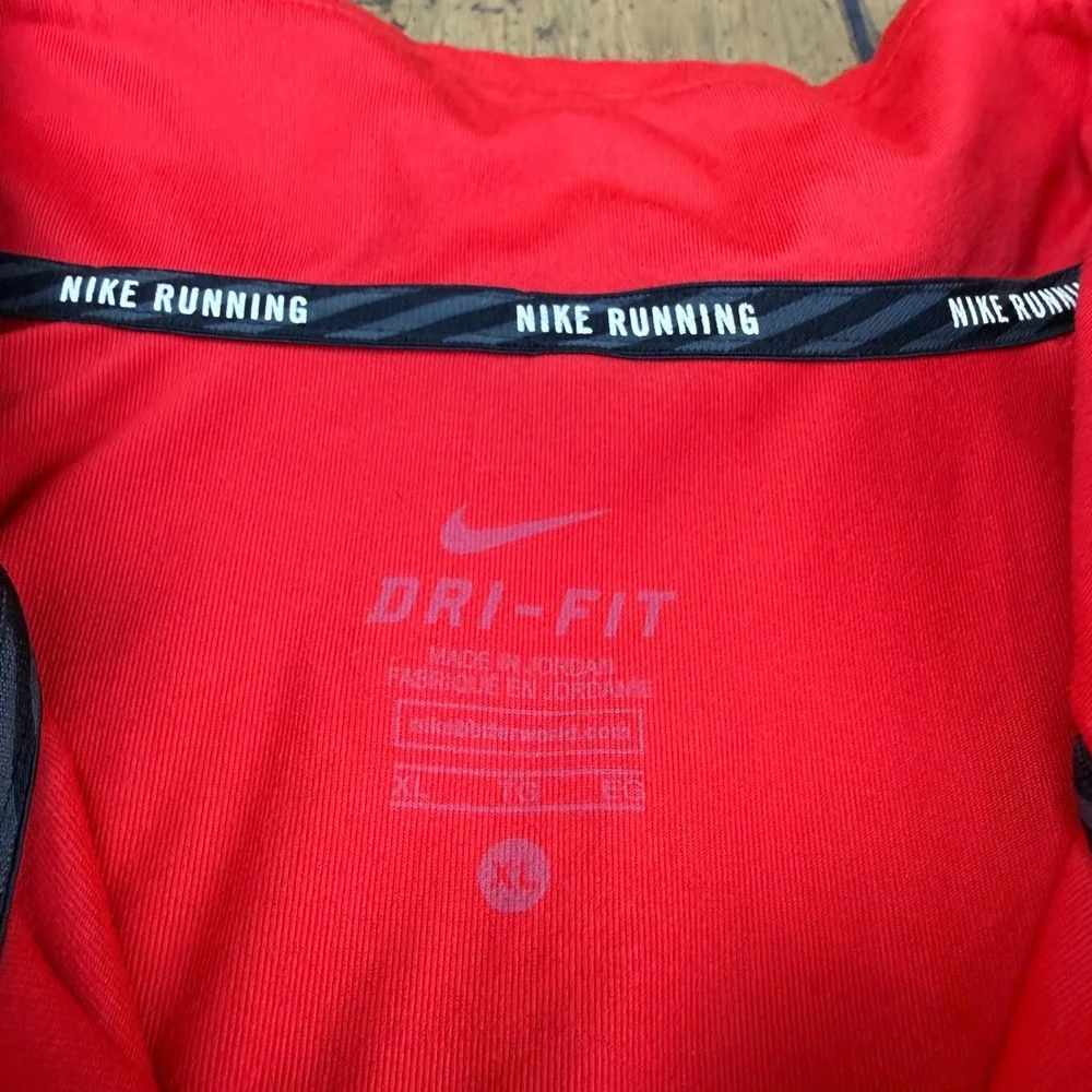 Nike running dri
